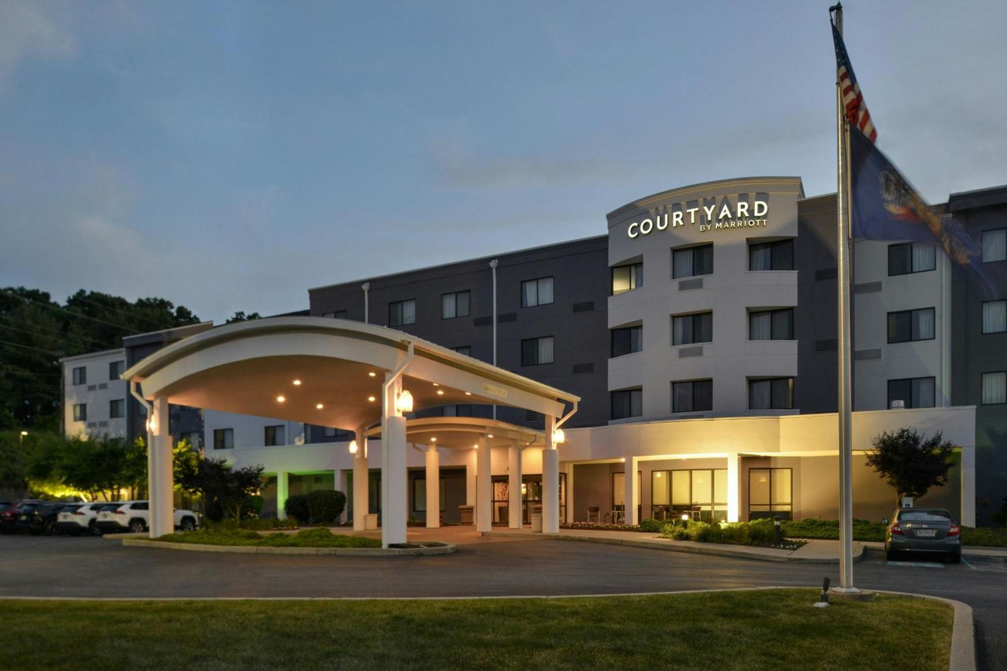 Courtyard By Marriott Harrisburg Hershey Ngoại thất bức ảnh