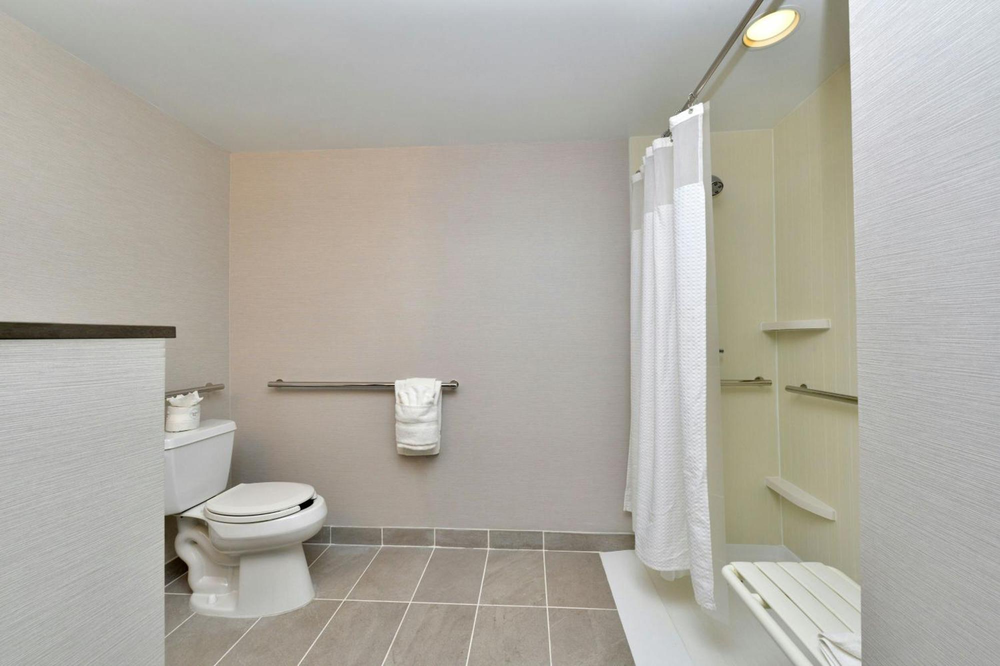 Courtyard By Marriott Harrisburg Hershey Ngoại thất bức ảnh